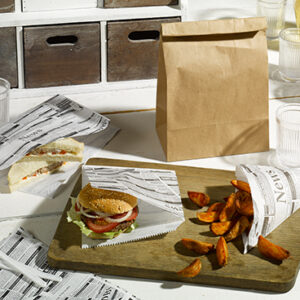 Papirnate vrečke News za pomfri 32 x 23 cm, 300 kos v zavoju